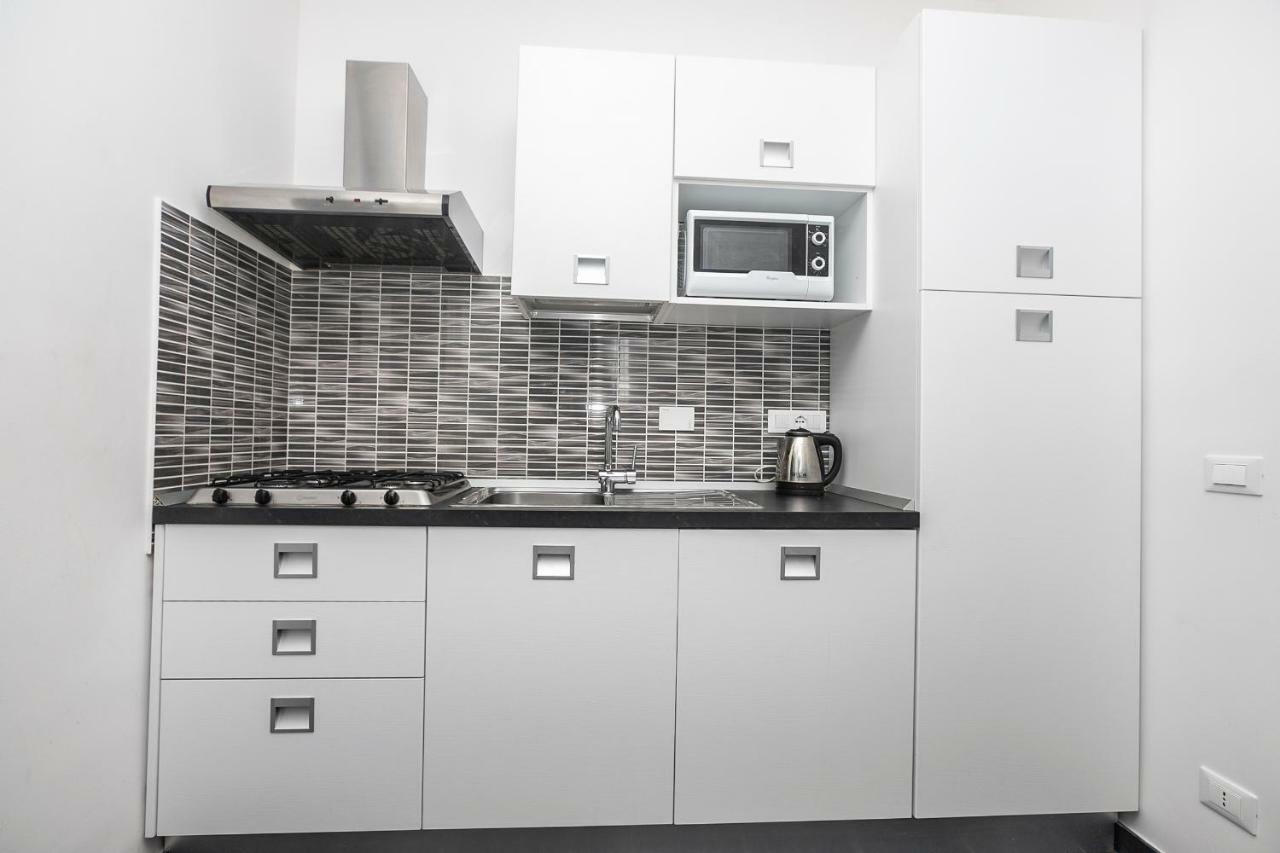 Homes In Genoa - Gold And Silver Екстериор снимка